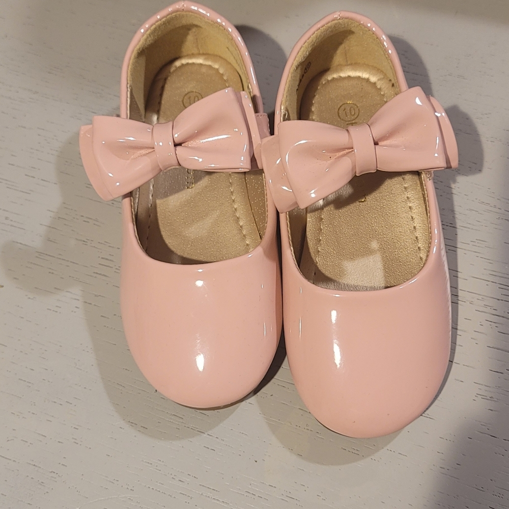 Pink patent leather mary jane